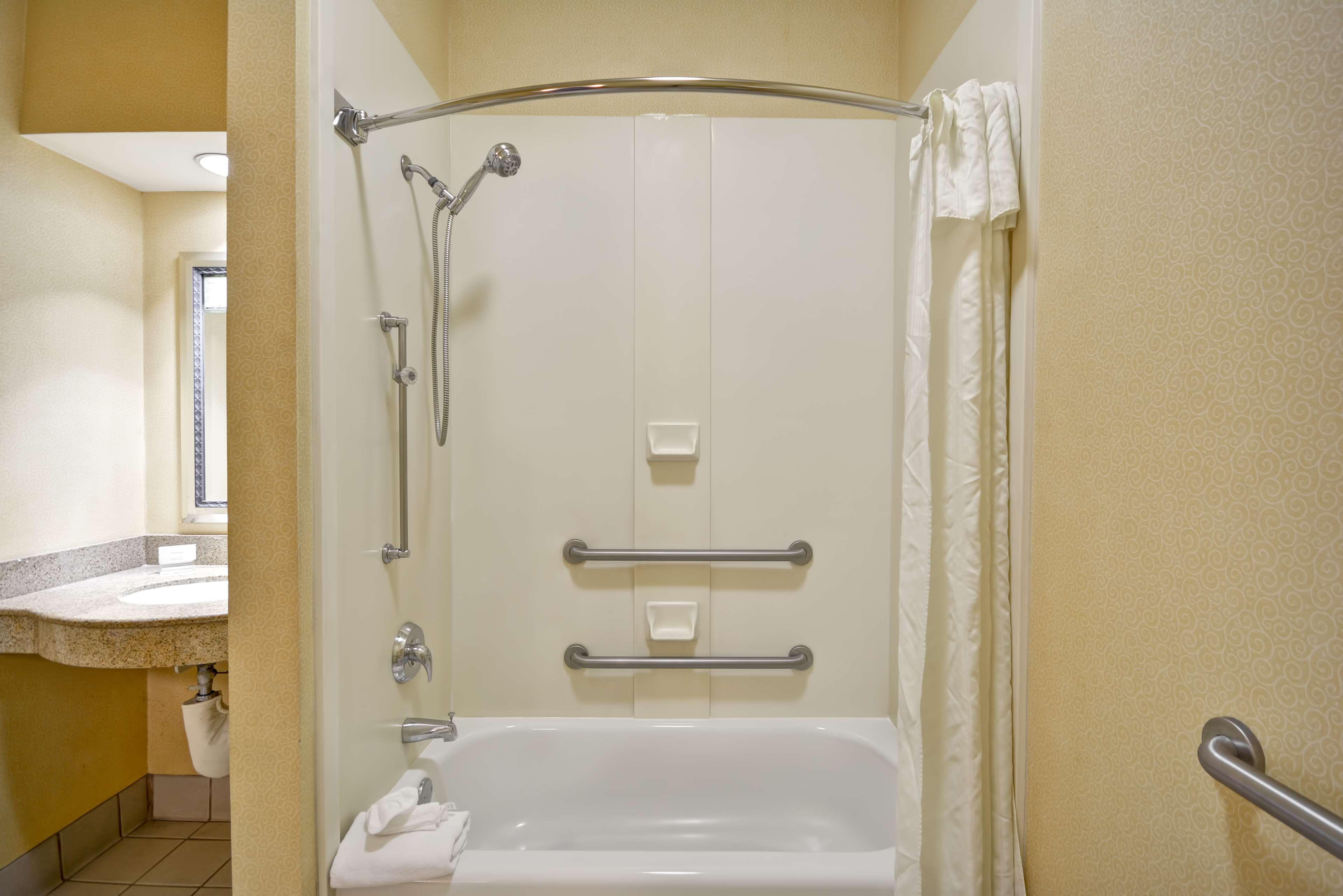 Homewood Suites By Hilton Newark-Wilmington South Area Eksteriør billede