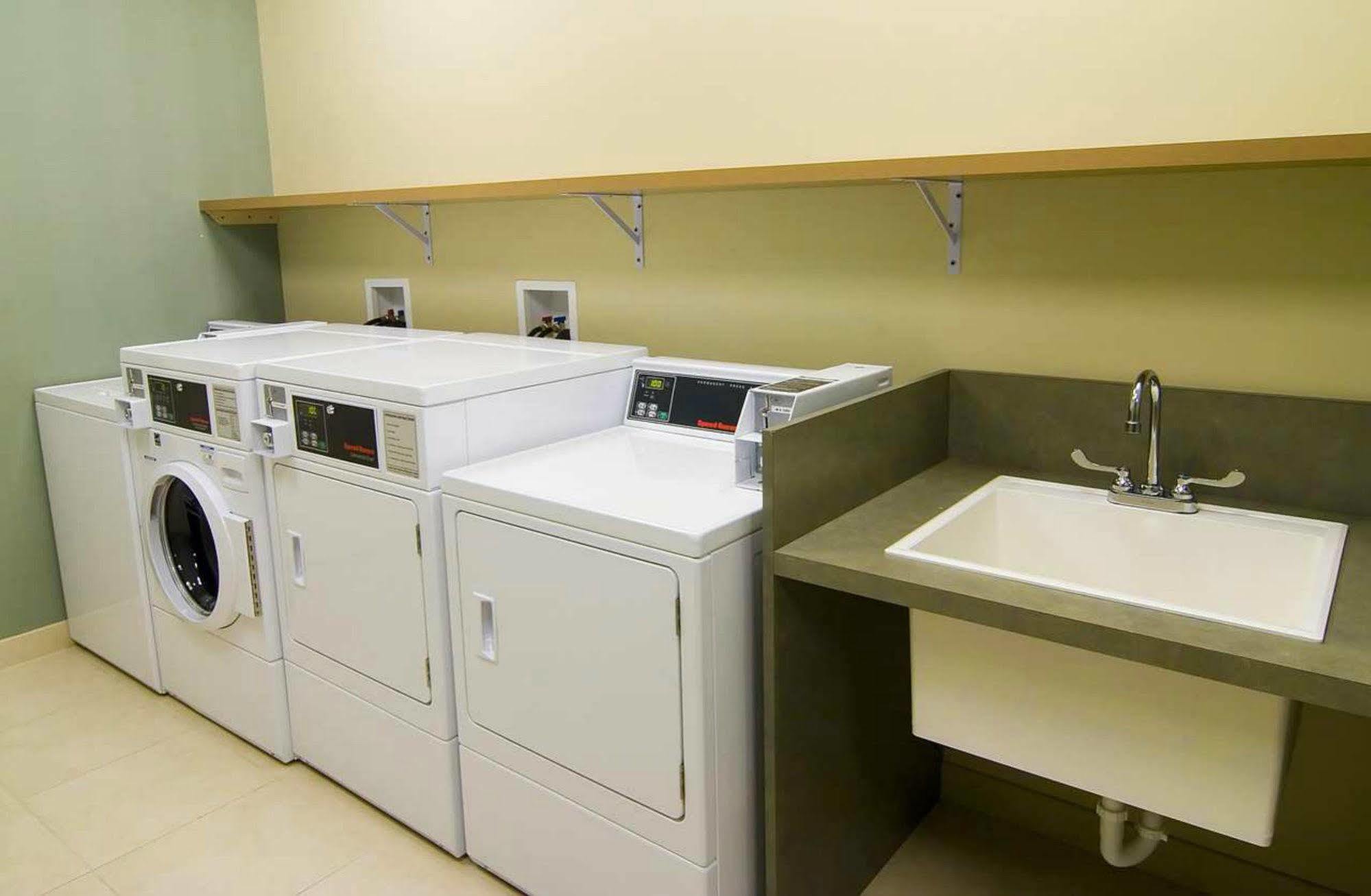 Homewood Suites By Hilton Newark-Wilmington South Area Eksteriør billede
